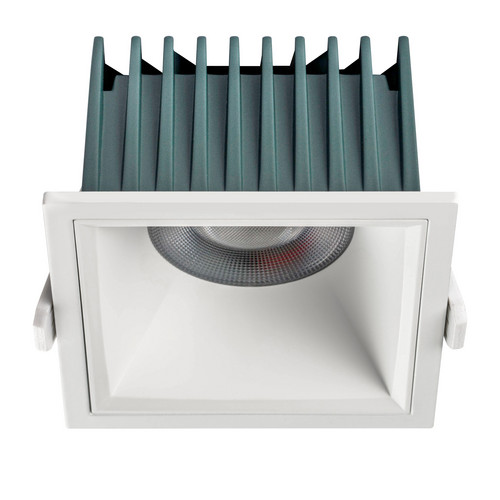 385246 Светильник CICLONE QUAD 12W LED 923LM 36G БЕЛЫЙ 4000K IP65