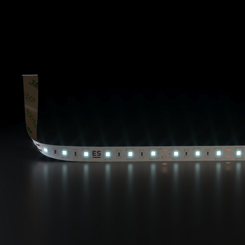 Светодиодная лента 24 В 14,4 Вт/м 60 Led/м 5050 IP20, холодный белый 6500K, 5 м Лента светодиодная 24V 14,4W 60Led 5050 IP20 холодный белый, 5м