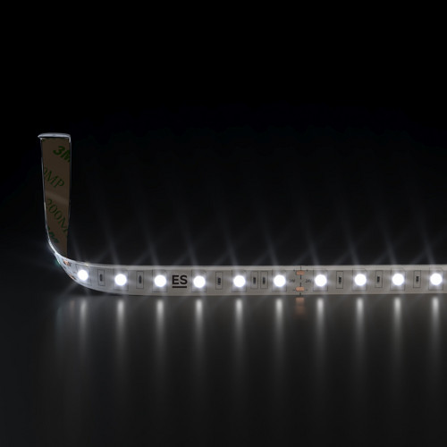 Светодиодная лента 24 В 14,4 Вт/м 60 Led/м 5050 IP65, дневной белый 4200K, 5 м Лента светодиодная 24V 14,4W 60Led 5050 IP65 дневной белый, 5м