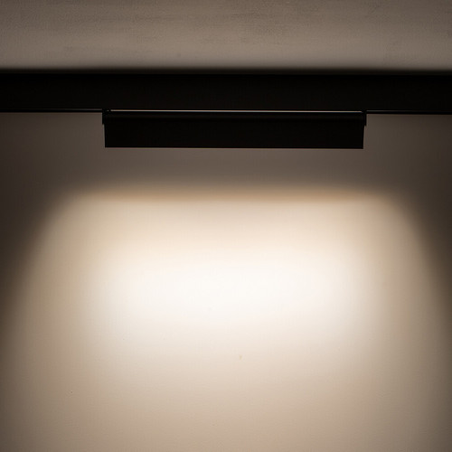 Трековый магнитный светильник Nowodvorski Focus Led Black 10151